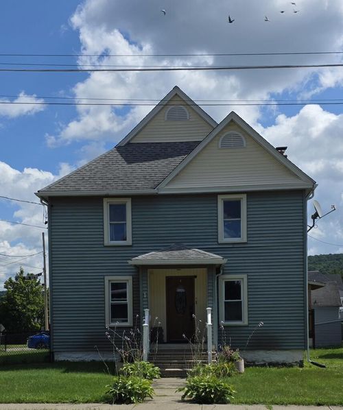 201 Olive Street, Sayre, PA, 18840 | Card Image