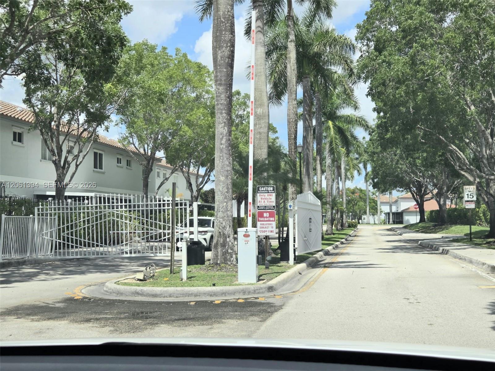 Residential Lease in Pembroke Pines 3