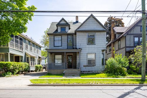 318 Diamond Ave Se, Grand Rapids, MI, 49506-1547 | Card Image