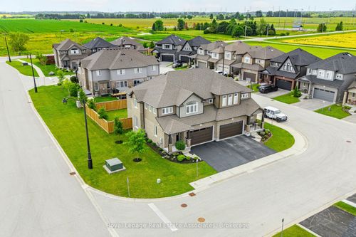 7 Sparrow Cres, Grand Valley, ON, L9W7P3 | Card Image