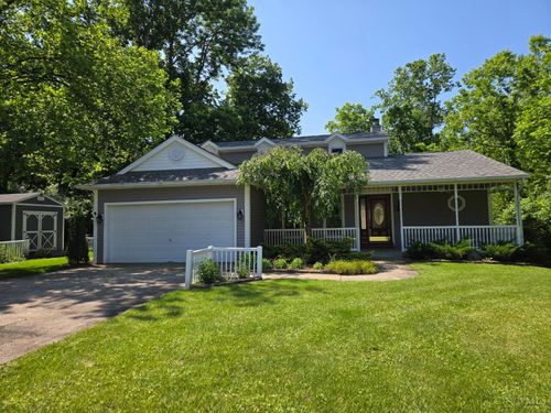 20552 Longview Dr, Lawrenceburg, IN, 47025-9025 | Card Image