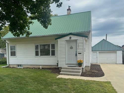 529 N Section Ave, Spring Valley, MN, 55975-1518 | Card Image