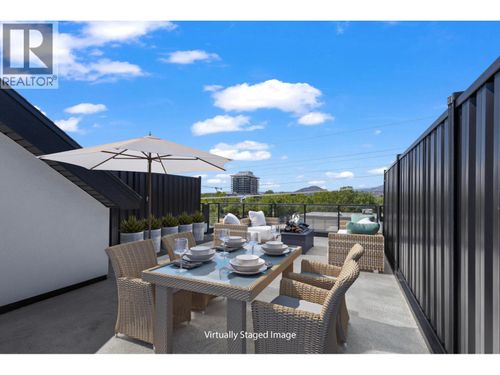 3-2825 Richter St, Kelowna, BC, V1Y2R6 | Card Image