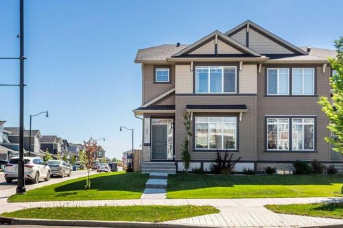 100 Dawson Dr, Chestermere, AB, T1X1Z9 | Card Image