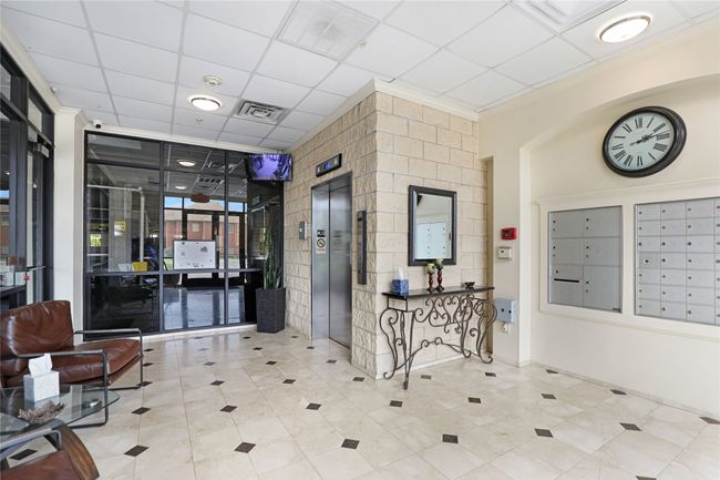 UNIT-301 - 800 E 15 Th St, Condo with 2 bedrooms, 2 bathrooms and null parking in Plano TX | Image 6