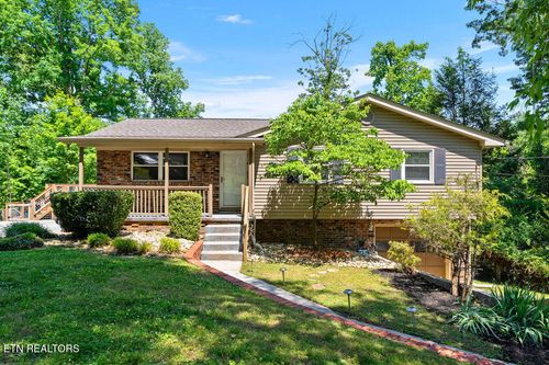 720 Aeronca Rd, Knoxville, TN, 37919-7001 | Card Image