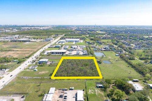 0 E H St, La Porte, TX, 77571 | Card Image