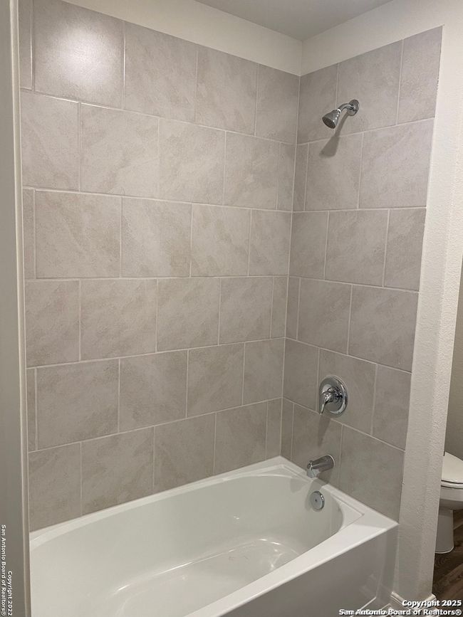 11034 Chatham Ct, House other with 3 bedrooms, 3 bathrooms and null parking in Converse TX | Image 7