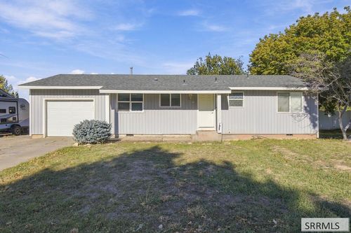 395 N Ladino Dr, Idaho Falls, ID, 83401-3833 | Card Image