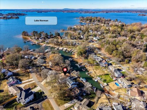 21200 Rio Oro Dr, Cornelius, NC, 28031-6718 | Card Image