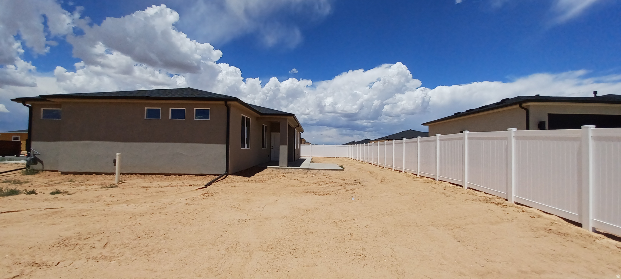 Residential in Enoch 4