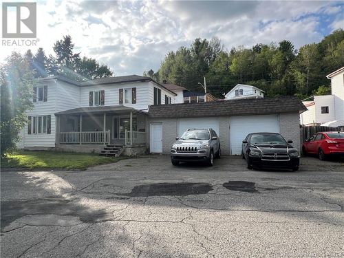 55 Veniot Rue, Edmundston, NB, E3V1L3 | Card Image