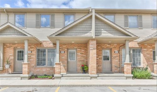 70-3320 Meadowgate Blvd, London, ON, N6M0A7 | Card Image