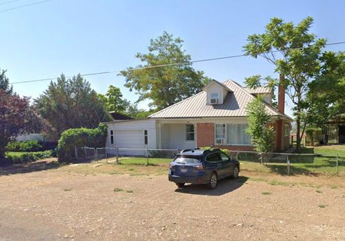 60 E 300 S, Escalante, UT, 84726-7873 | Card Image