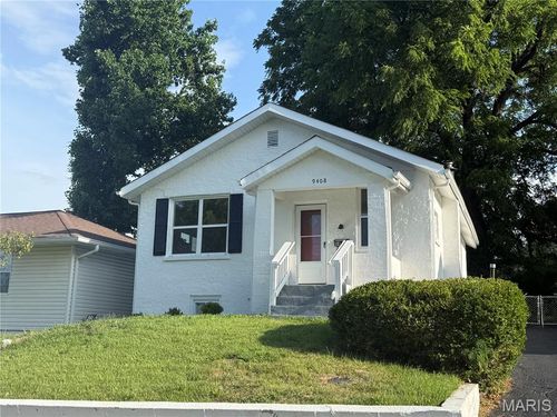 9408 Echo Ln, Overland, MO, 63114-3708 | Card Image