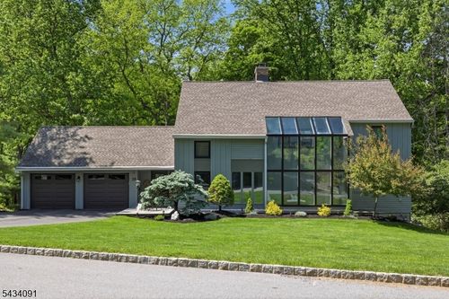 35 Mockingbird, Hackettstown, NJ, 07840-2809 | Card Image
