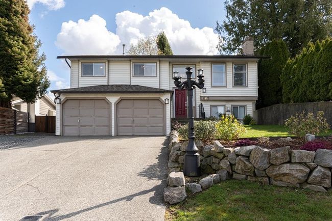 3602 Walden Street, House other with 3 bedrooms, 3 bathrooms and 6 parking in Abbotsford BC | Image 1