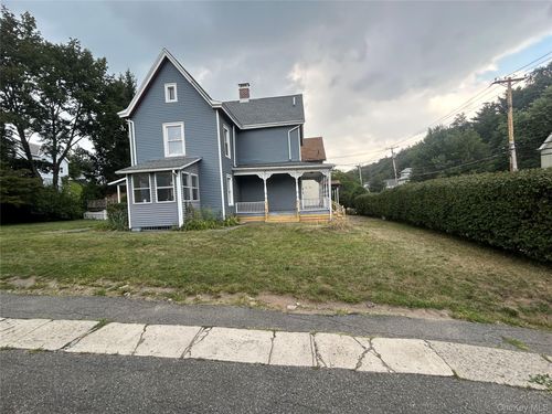 2-127 E Chester St, Kingston, NY, 12401-4126 | Card Image