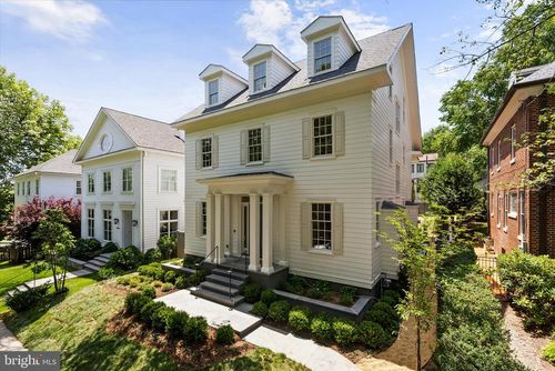 2604 36th St Nw, WASHINGTON, DC, 20007-1419 | Card Image