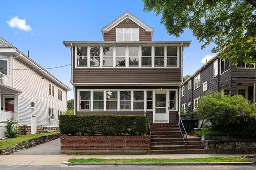 44 Peirce Street, Arlington, MA, 02476 | Card Image