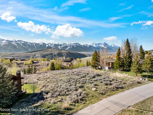 1735 N Harvest Dance Rd, Jackson, WY, 83001-8793 | Card Image