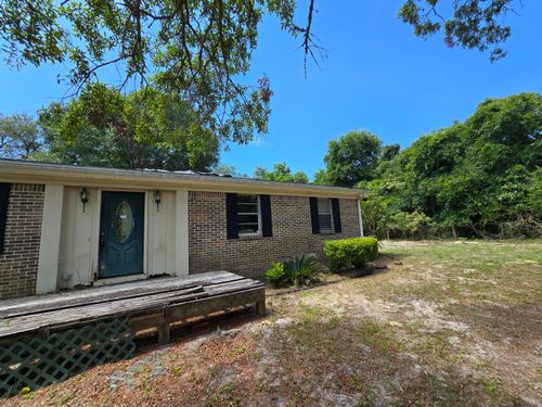 7239 E Bay Blvd, Navarre, FL, 32566-9016 | Card Image