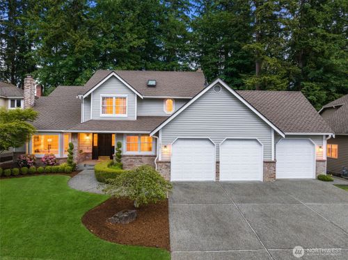 15811 29th 29th Dr Se, Mill Creek, WA, 98012-7898 | Card Image