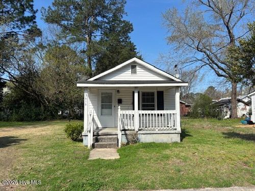3616 Williams St, Farmville, NC, 27828-1956 | Card Image