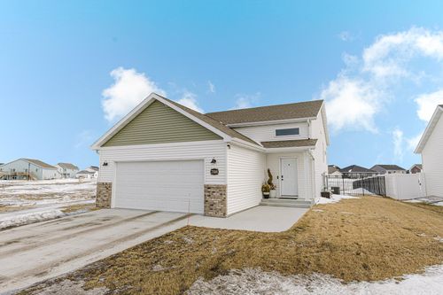 7316 30th St S, Fargo, ND, 58104-5511 | Card Image