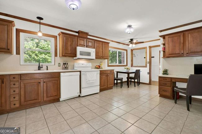 23 Post Oak Dr, House other with 4 bedrooms, 4 bathrooms and null parking in hull GA | Image 9