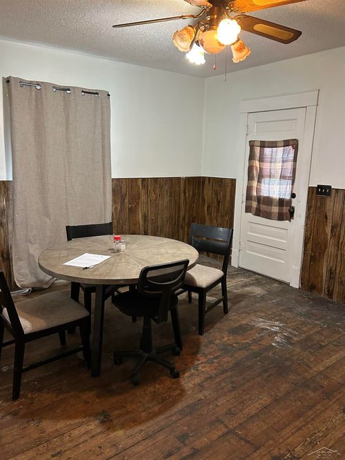 306 Ottawa St, Bay City, MI, 48706-4132 | Card Image