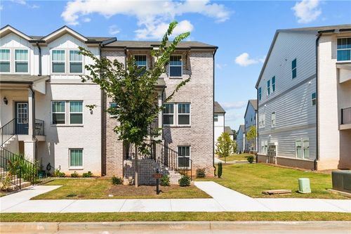 3614 Shore Wood Ave, Lawrenceville, GA, 30044-8210 | Card Image