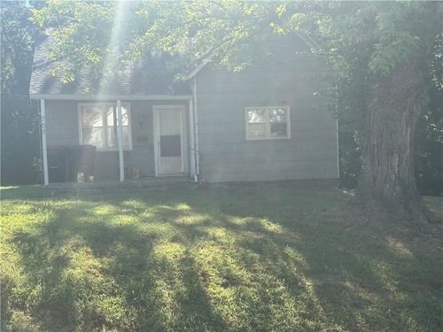 709 N Washington Street, Warrensburg, MO, 64093 | Card Image