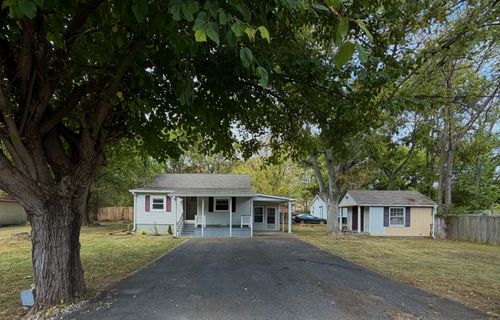 224 Nokes Dr, Hendersonville, TN, 37075-3509 | Card Image