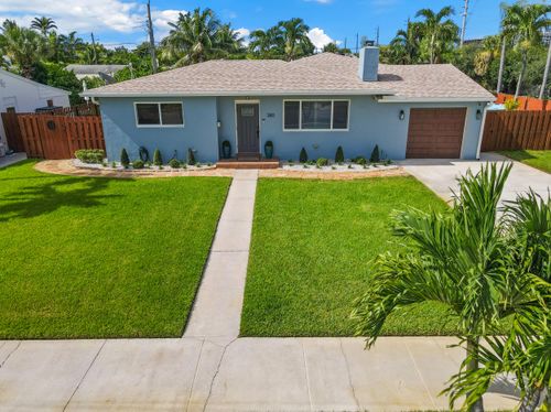 380 Laurie Rd, West Palm Beach, FL, 33405-4912 | Card Image
