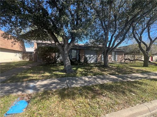 a-5026 Meandering Ln, Corpus Christi, TX, 78413-2222 | Card Image
