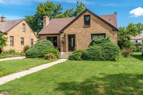 3320 Minnesota Dr, Rockford, IL, 61108-5926 | Card Image