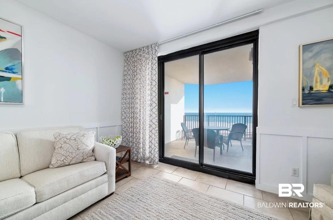 Residential in Orange Beach 5
