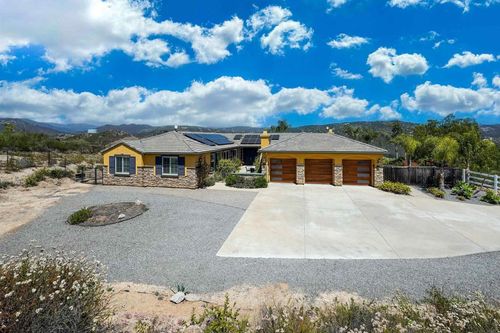 22963 Stokes Road, Ramona, CA, 92065 | Card Image