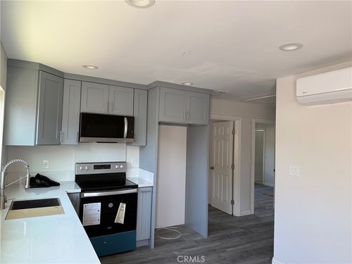 unit-b-1330 S Feather St, Anaheim, CA, 92802-2166 | Card Image