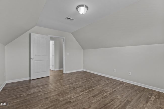 Laredo 31 | Image 30