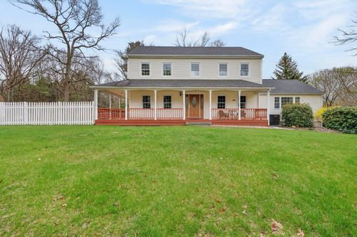 2 Windsor Dr, Litchfield, NH, 03052-2485 | Card Image