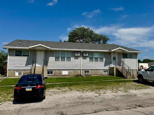 524 Neosho St, Burlington, KS, 66839-1654 | Card Image