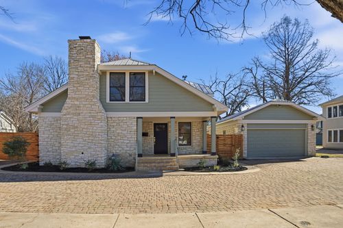 1605 S Austin Ave, Georgetown, TX, 78626-6716 | Card Image