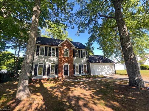 8988 Stamford Club Court, Rural Hall, NC, 27045 | Card Image