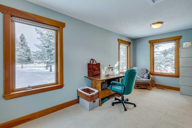 100 Saddle Road, House other with 3 bedrooms, 3 bathrooms and null parking in Bragg Creek AB | Image 26