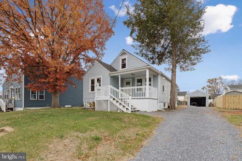 8426 Smallwood Ct, PASADENA, MD, 21122-2760 | Card Image