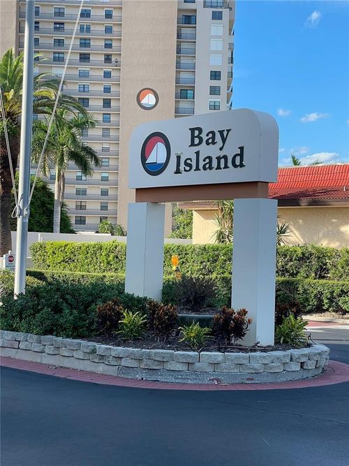 118-7465 Bay Island Dr S, SOUTH PASADENA, FL, 33707-4557 | Card Image