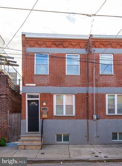 1546 S Hicks Street, Townhouse with 3 bedrooms, 1 bathrooms and null parking in PHILADELPHIA PA | Image 1