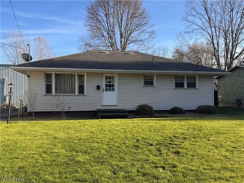 14 W Main St, Leetonia, OH, 44431-2104 | Card Image